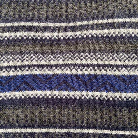 Dope Winter Scarf - Picture 2 of 3